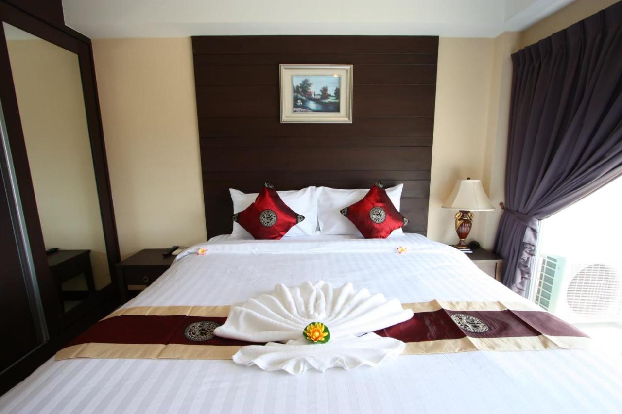Valhalla Pattaya Hotel Jomtien Exterior foto