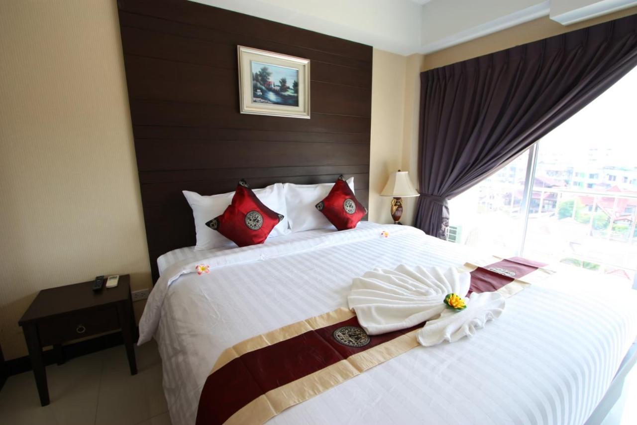 Valhalla Pattaya Hotel Jomtien Exterior foto