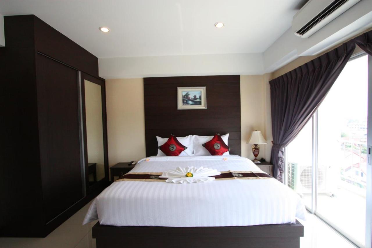 Valhalla Pattaya Hotel Jomtien Exterior foto