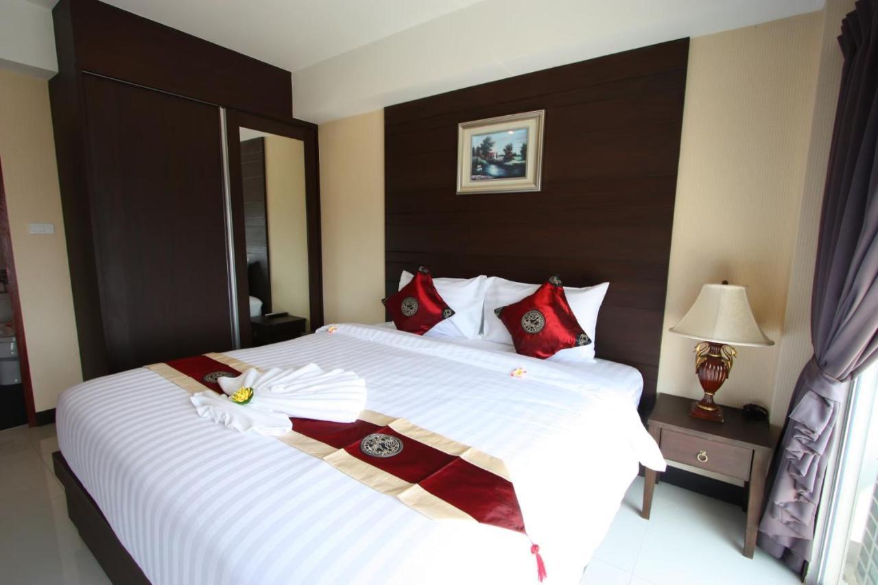 Valhalla Pattaya Hotel Jomtien Exterior foto