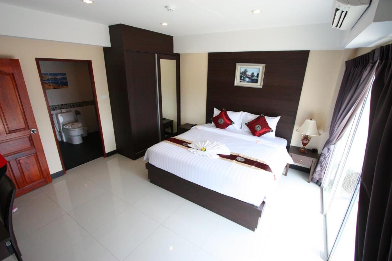 Valhalla Pattaya Hotel Jomtien Exterior foto